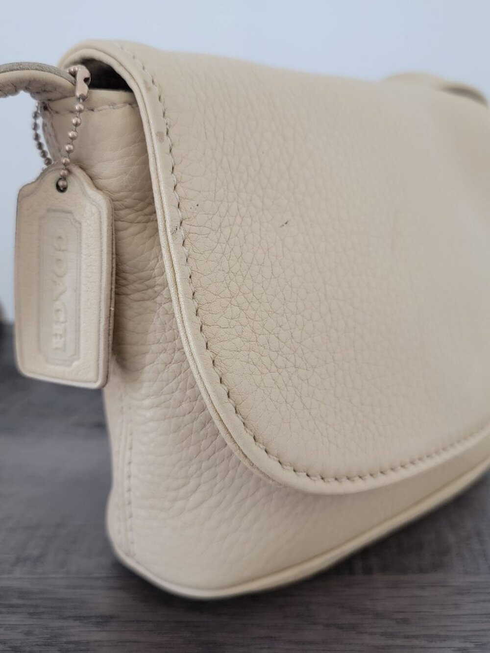 Coach Vintage 1996 Sonoma Flap Crossbody Bag Beige Pebble Leather Small